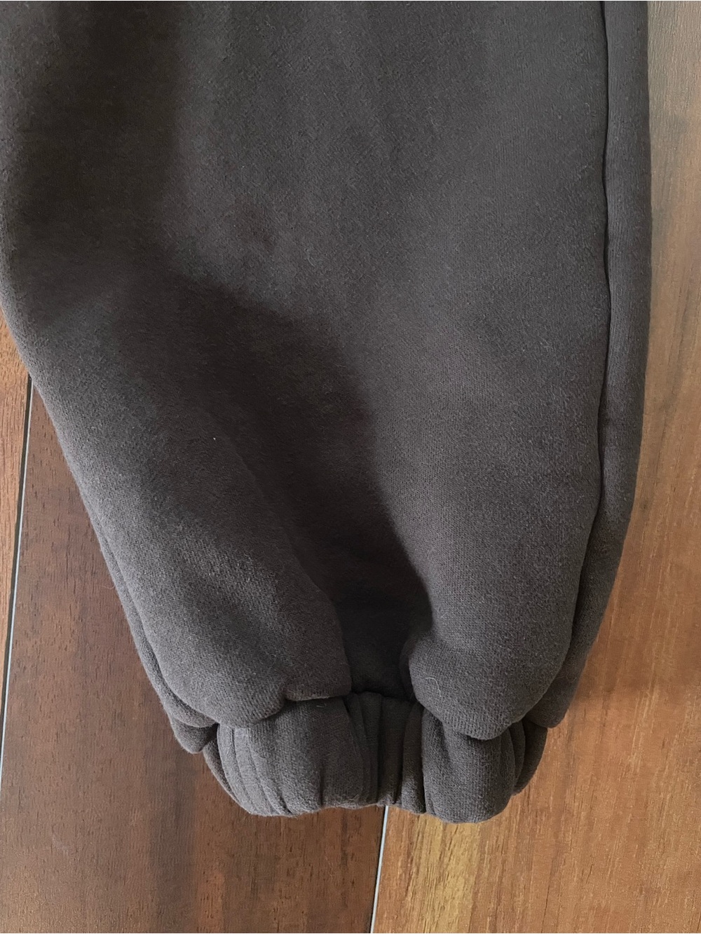 Comfrt Standard Sweatpants | Size M | Walnut dark brown | Thick joggers - Picture 11 of 12